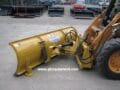 HLA 2000 series snow blade showing hydraulic cylinder