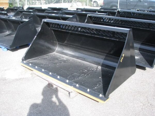 Buckets-Snow-HLA-High-Capacity-1 HLA Snow Buckets 78"