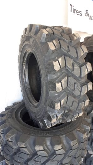 Camso SKS753 skid steer tires