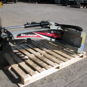 Wallenstein skid digger with bucket and thumb