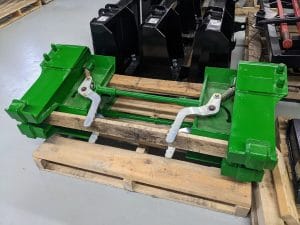 Adapter JD to Skid Steer