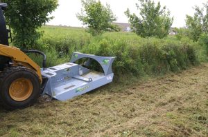 Baumalight mower cutting heavy grass