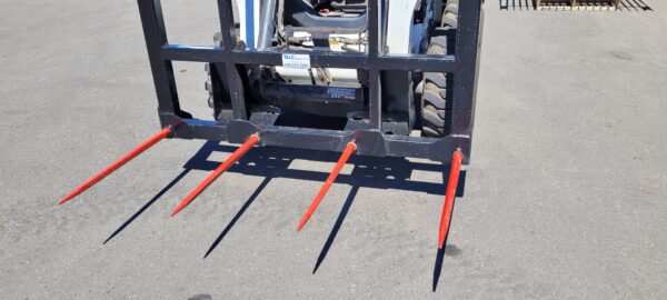 Four Prong Bale Spear w/ 80″ Rigid Frame Four Prong Bale Spear w/ 80″ Rigid Frame