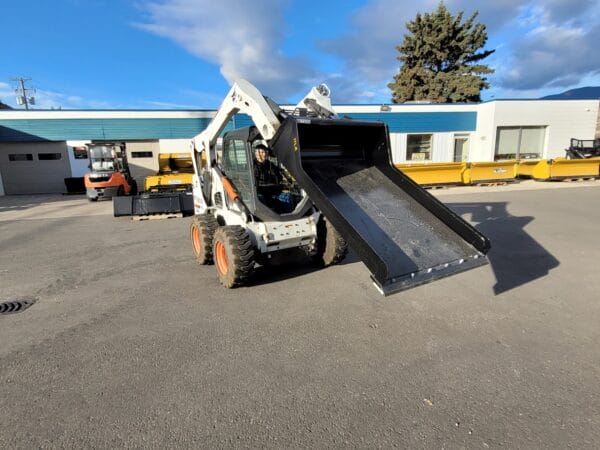 conveyor bucket on skid steer conveyor bucket on skid steer