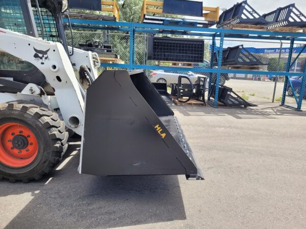 MBHVX96 Bucket1 skid steer bucket